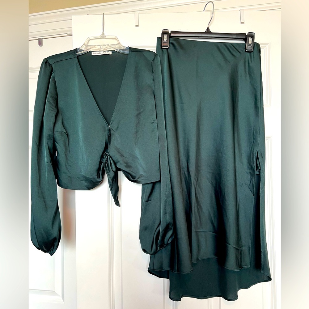 Abercrombie & Fitch Deep Green Satin Skirt Set